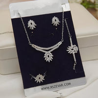 Mirage Necklace Set